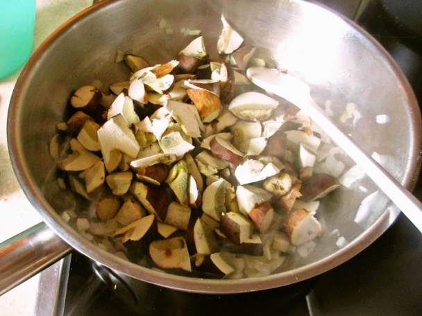 Bravčová roláda s hubami (fotorecept) - obrázok 1