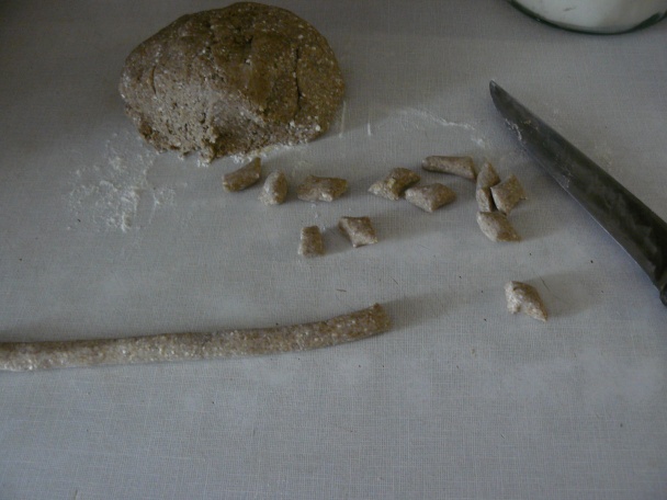 Hubovo sójový perkelt s tvarohovými haluškami - obrázok 3