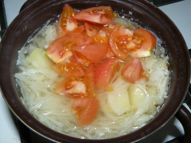 Osviežujúca kapustová polievka - obrázok 2