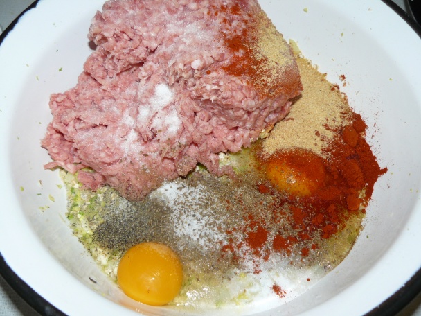 Kelovo-mäsové fašírky  - obrázok 4