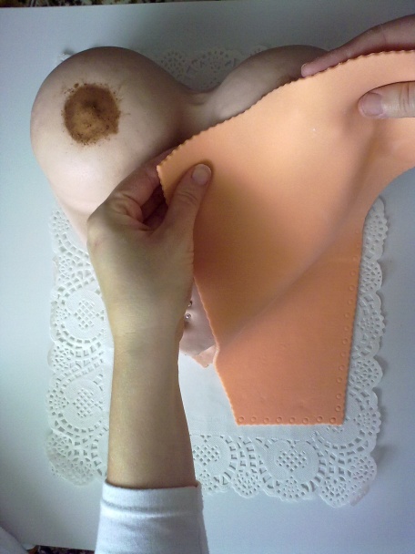 Torta prsia punčová s MMF (fotorecept) - obrázok 14