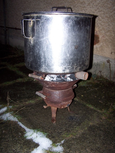 Kapor v dyme - obrázok 2