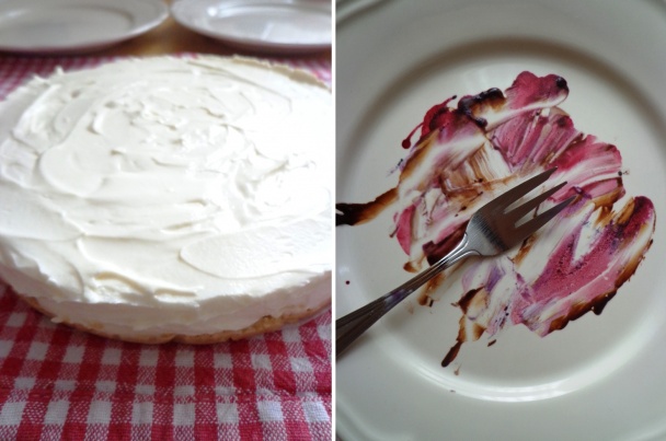 Cheesecake s čokoládou a čučoriedkami  - obrázok 3