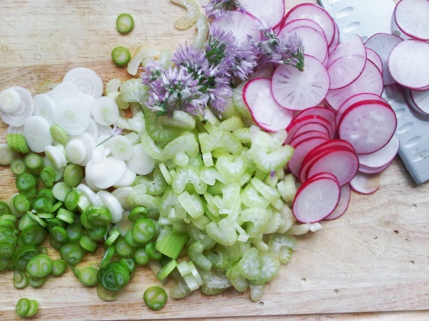 Zemiakový šalát s pažítkou - obrázok 2