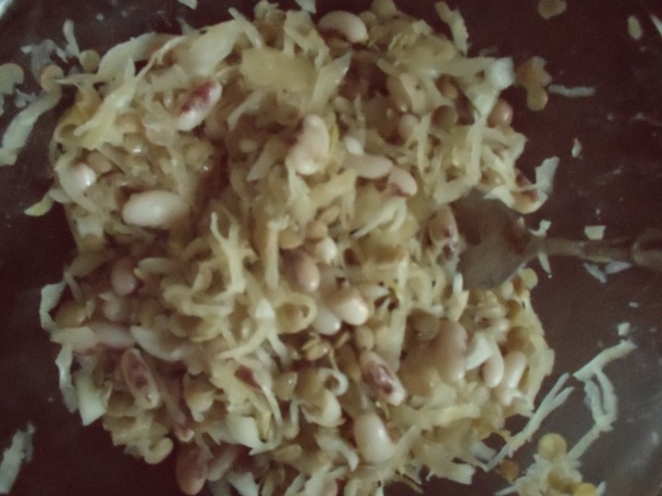 Strukovinový šalát s kyslou kapustou(fotorecept) - obrázok 2