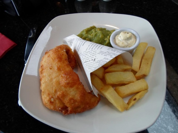 Fish and chips s mätovým hráškom (fotorecept) - obrázok 7