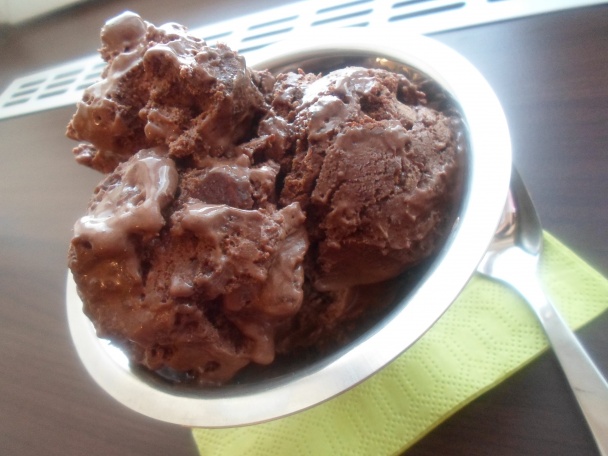 Čokoládová zmrzlina aj s prekvapením (fotorecept) - obrázok 9