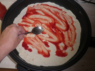 Pizza ľavou rukou - obrázok 3