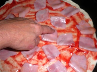 Pizza ľavou rukou - obrázok 4