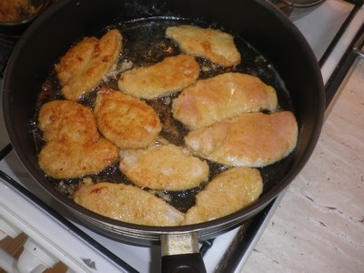 Zapekané bravčové kotlety a kuracie nugety - obrázok 7