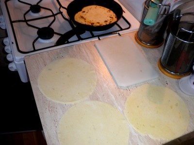 Morčacie mäso v zemiakovej lokši a pikantná mrkva (fotorecept) - obrázok 3