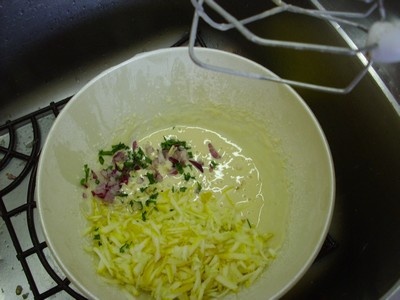 Syr v cuketovom lievanci alebo: ako sa syr spriatelil s cuketou (fotorecept) - obrázok 3