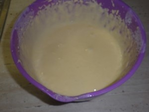 Dvojfarebná bábovka netradičnej farby (fotorecept) - obrázok 2