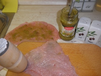 Prírodný morčací rezeň s bazalkovým pestom - nepodarený (fotorecept) - obrázok 1