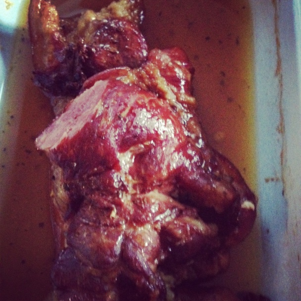 Zapečené bravčové údené koleno na pive a mede - obrázok 3