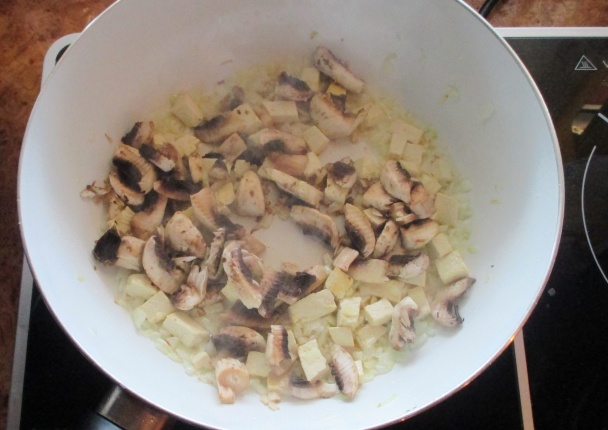 Rizoto alebo ryžové kopčeky s tofu a šampiňónami (fotorecept) - obrázok 5