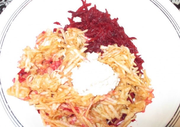 Šalát z jabĺk, červenej repy a chrenu (fotorecept) - obrázok 5