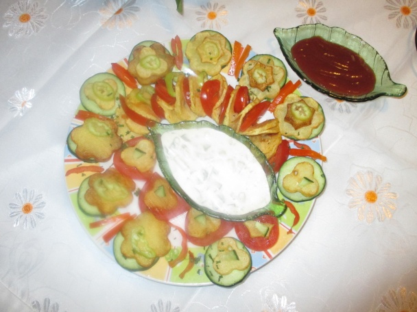 Zemiakové kvetinky s oblohou a tatárskou omáčkou ( fotorecept) - obrázok 5