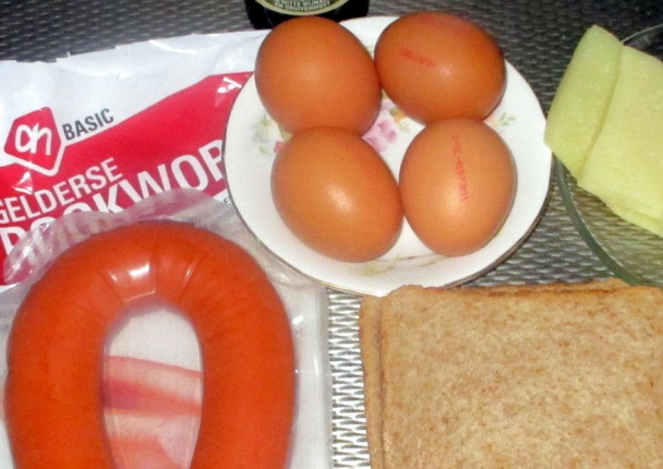 Volské oko zapečené v krajci chleba (fotorecept) - obrázok 1