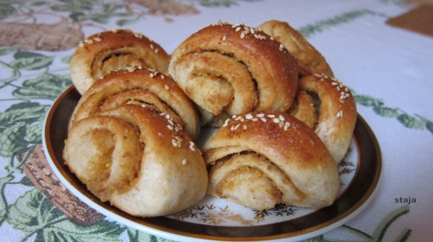 Škvarkové slané trojuholníky (fotorecept) - obrázok 5