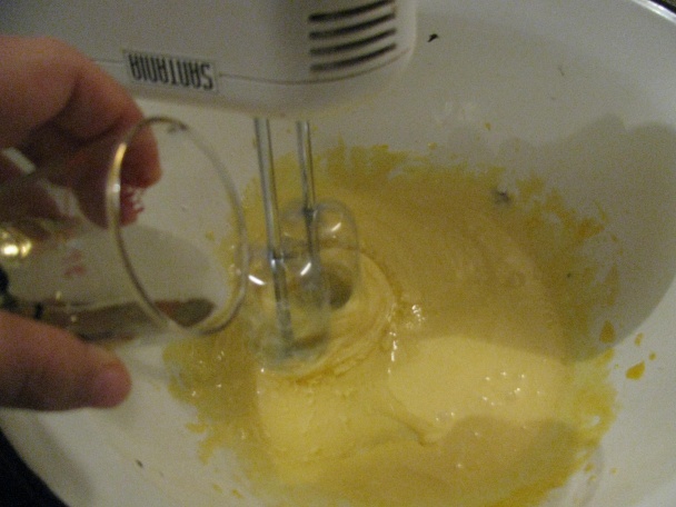Jabĺčkovo-oriešková bábovka (fotorecept) - obrázok 1