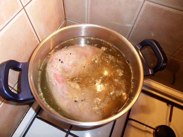 Zajačik pod perinkou - obrázok 1