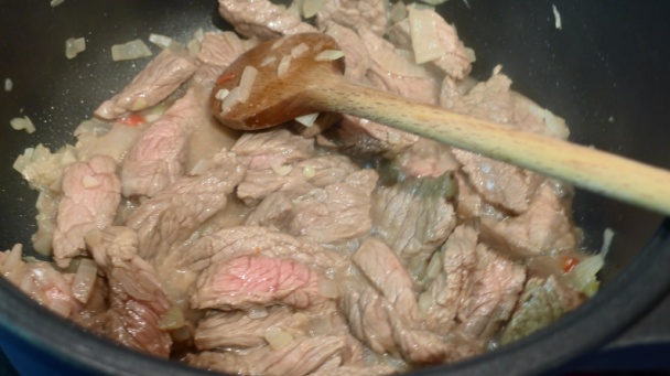 Hovädzie mäso jemne pikantné - obrázok 3