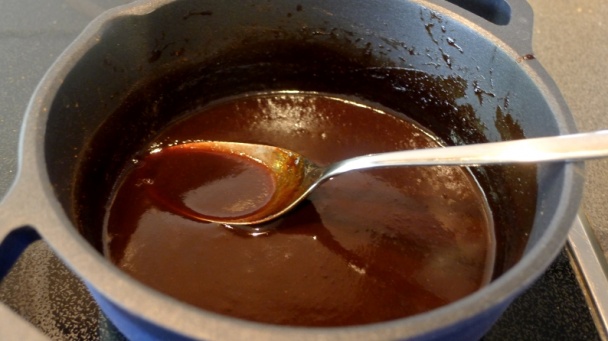 Zvitok so sladkou slivkovou omáčkou - obrázok 2