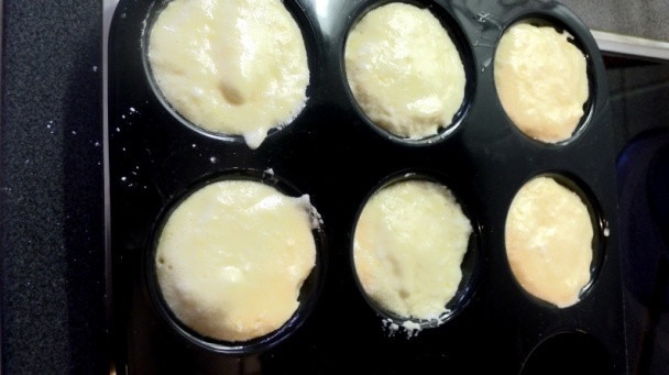 Čokoládovo-karamelové muffiny - obrázok 1