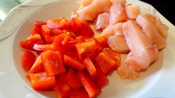 Zemiakové knedličky s kuracím mäsom (fotorecept) - obrázok 4