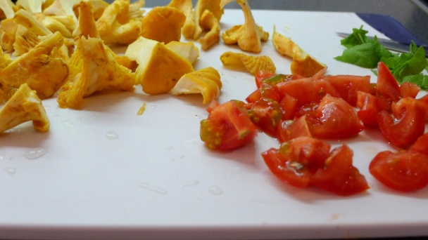 Cestoviny s kuriatkami, fazuľkami a paradajkami (fotorecept) - obrázok 2