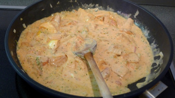 Cestoviny s kuriatkami, fazuľkami a paradajkami (fotorecept) - obrázok 4