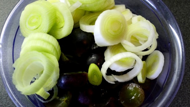 Tortiglioni so šošovicou, pórom a hroznom (fotorecept) - obrázok 3