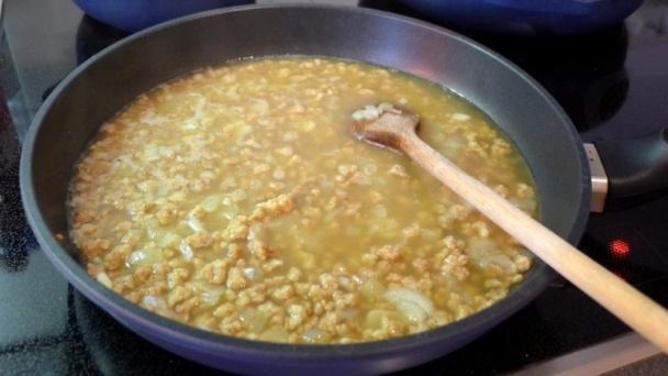 Cestoviny s paradajkovo-zeleninovou omáčkou so sójou (fotorecept) - obrázok 5