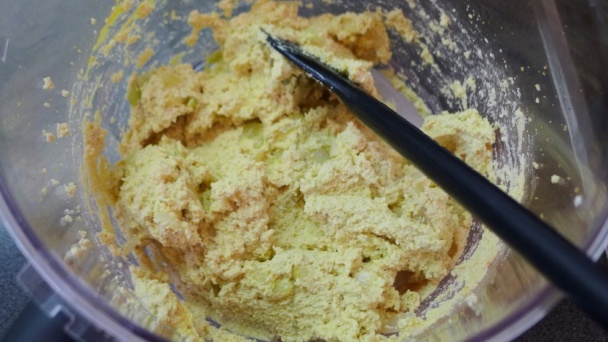 Slaný koláč s tofu a horčicou (fotorecept) - obrázok 3