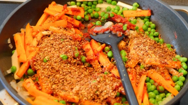 Hráškový prívarok so zemiakovými mini-plackami (fotorecept) - obrázok 4