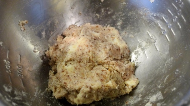 Mandľový slaný koláč s bylinkovými sladkými zemiakmi (fotorecept) - obrázok 2
