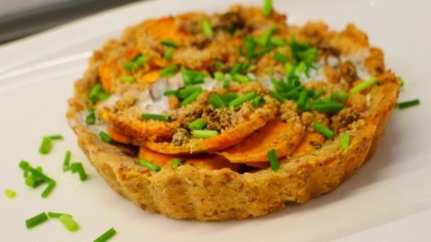 Mandľový slaný koláč s bylinkovými sladkými zemiakmi (fotorecept) - obrázok 7