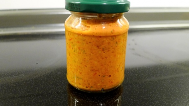 Nátierka z papriky a píniových orieškov (fotorecept) - obrázok 4