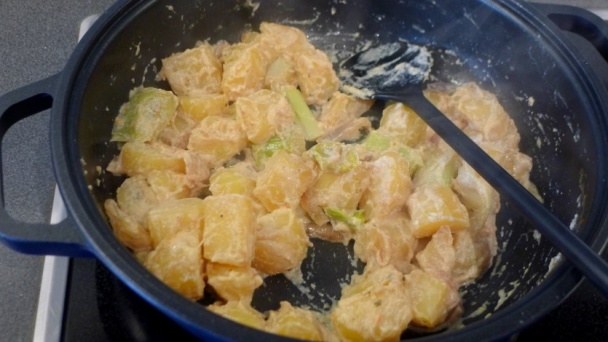 Cibuľové zemiaky na bielom víne (fotorecept) - obrázok 4