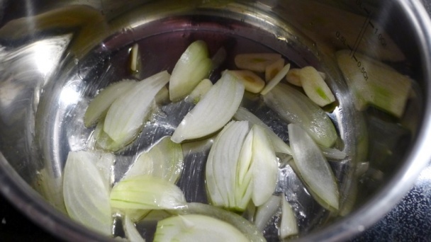 Tofu obalené v mandliach s pekanovou omáčkou (fotorecept) - obrázok 6