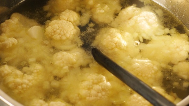 Karfiolová polievka (fotorecept) - obrázok 3