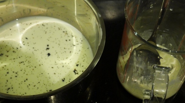 Mandľovo-medový koláč Bienenstich (fotorecept) - obrázok 11