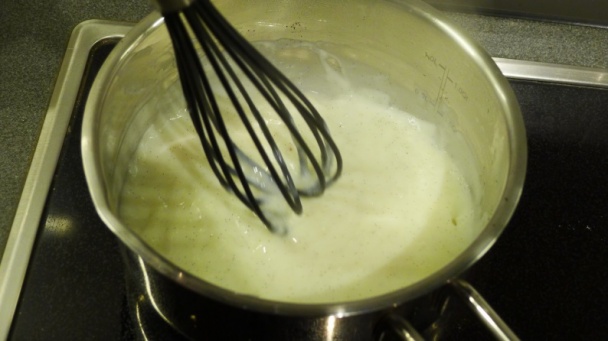 Mandľovo-medový koláč Bienenstich (fotorecept) - obrázok 12