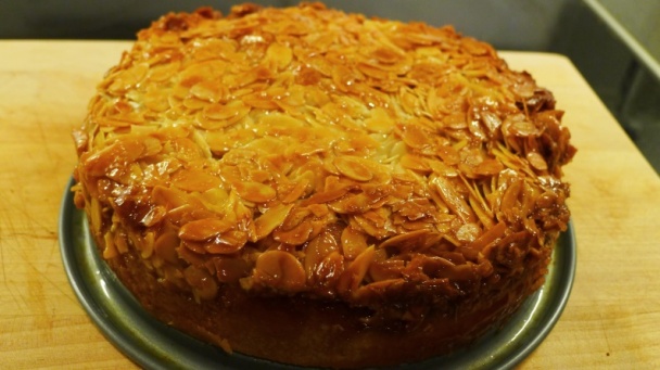 Mandľovo-medový koláč Bienenstich (fotorecept) - obrázok 7