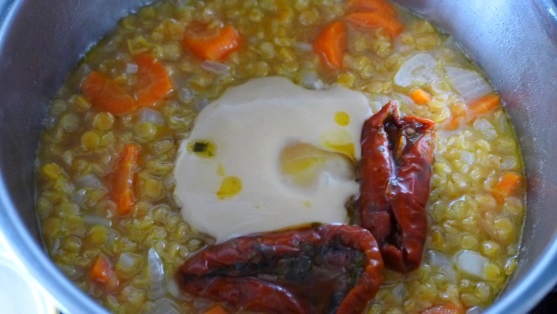 Kyselkavá polievka z červenej šošovice (fotorecept) - obrázok 5