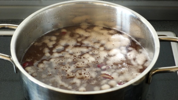 Fazuľovo-paradajková polievka (fotorecept) - obrázok 1