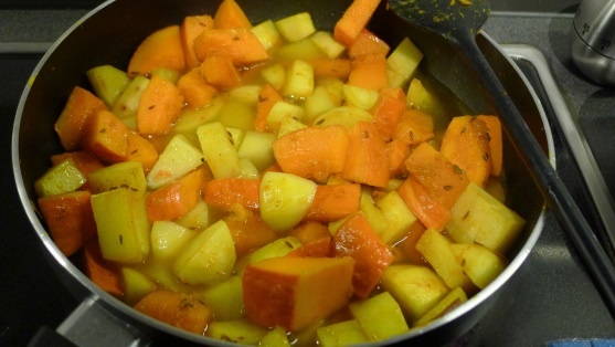 Tekvica so zemiakmi s kôprovou omáčkou (fotorecept) - obrázok 4