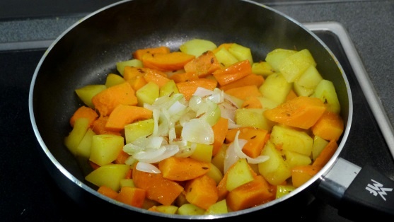 Tekvica so zemiakmi s kôprovou omáčkou (fotorecept) - obrázok 5