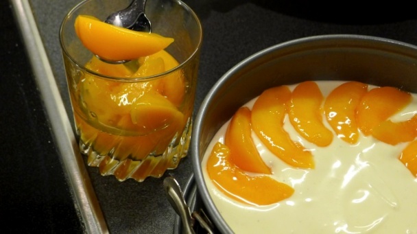 Marhule-a-smotana cheesecake (fotorecept) - obrázok 9